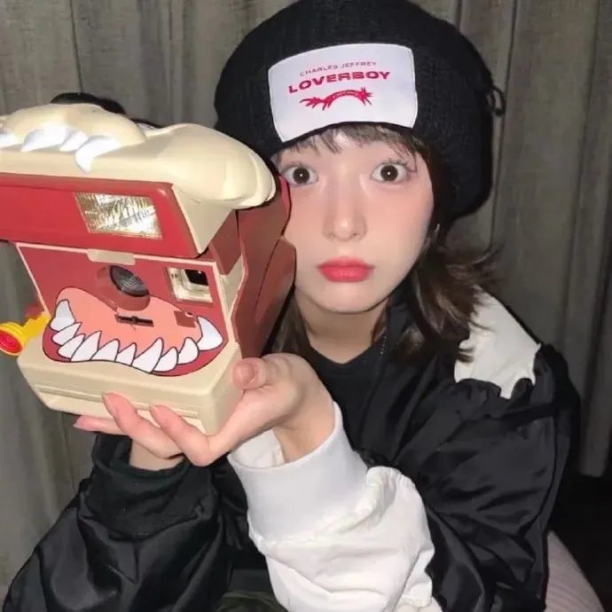 The Seasons 4-李孝利的红毯